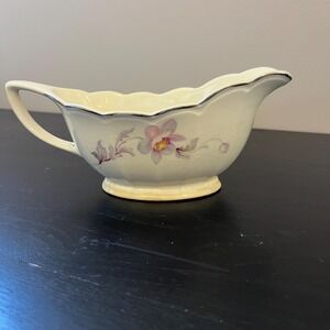 Vintage Floral Gravy Boat Cream Ivory Scalloped Rim Cottage Farmhouse